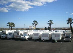 Marquesinas parking caravanas en Getxo (Vizcaya) - Parkings Castelló